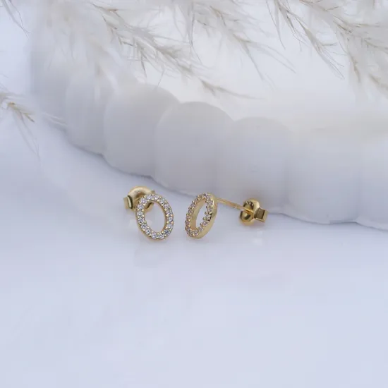 Oval Design CZ Stone Silver Stud Earrings Oval Design CZ Stone Silver Stud Earrings