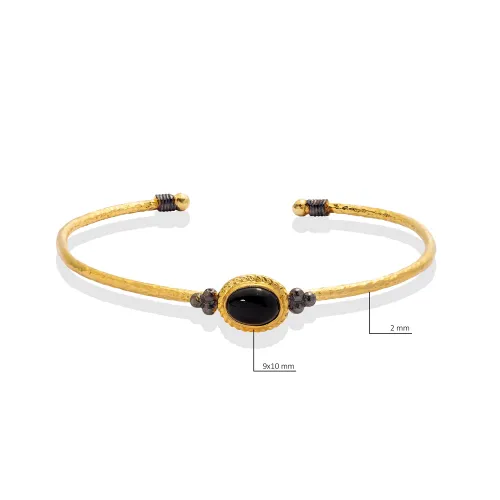 Onyx Stone Oval 22K Gold Plated 925 Silver Vintage Bangle Onyx Stone Oval 22K Gold Plated 925 Silver Vintage Bangle